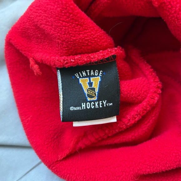 Blackhawks winter hat 2pc bundle - Picture 7 of 8